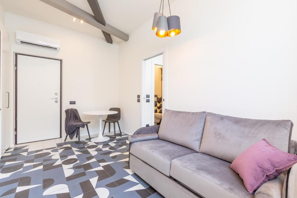 3Fo6 -Navigli-Duomo - Luxury Modern Apartment Milano Ngoại thất bức ảnh